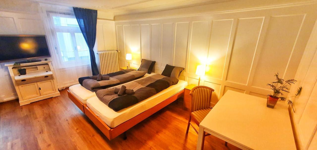 Sensi Living Station Appartement Pfäffikon Buitenkant foto