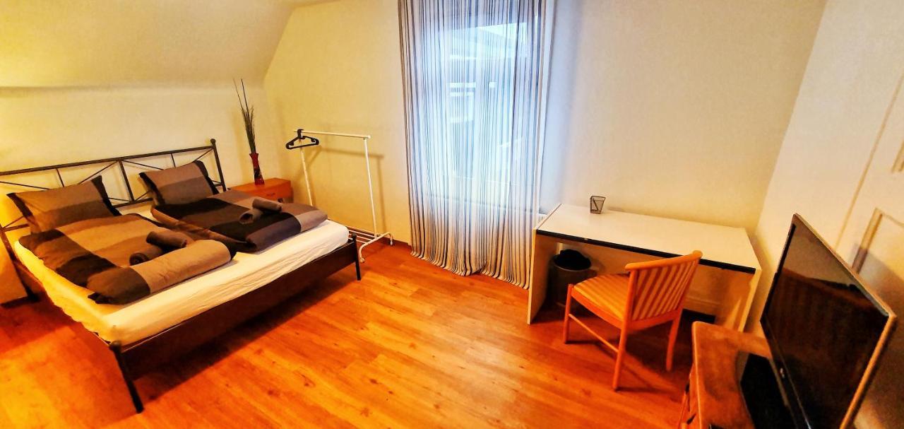 Sensi Living Station Appartement Pfäffikon Buitenkant foto